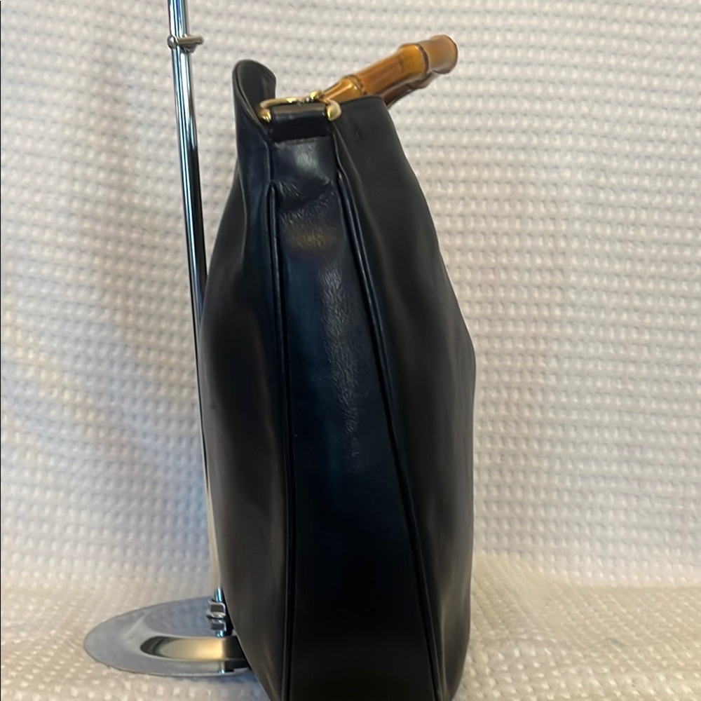 Gucci Black Leather Shoulder Bag with Bamboo Top Handle and Gold Hardware - Picture 5 of 16